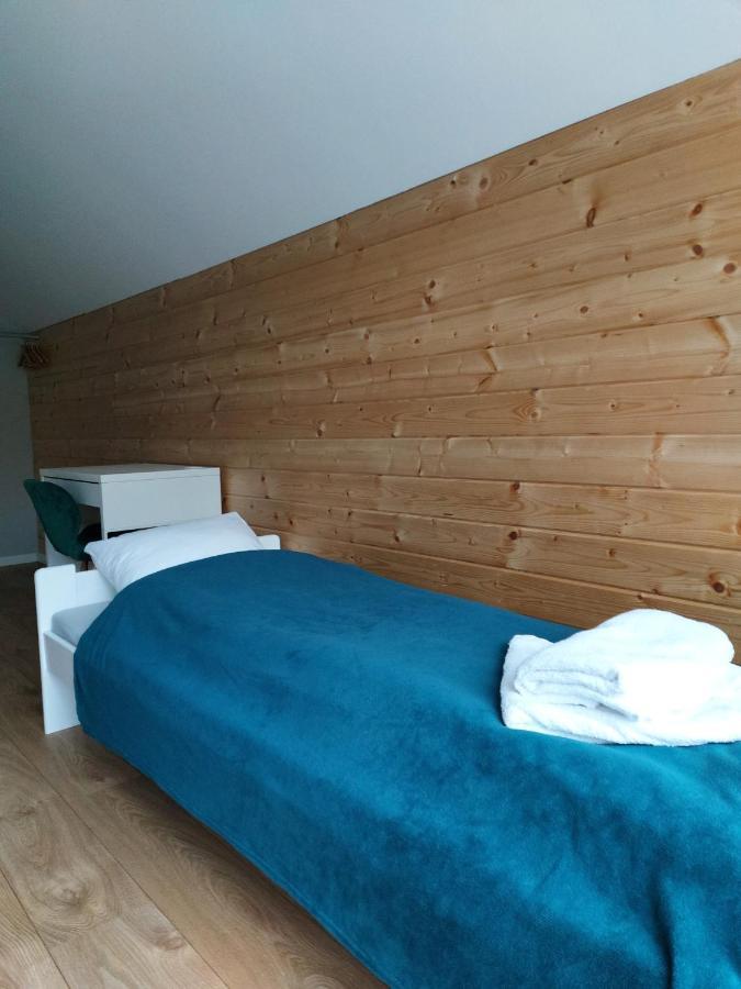 Dom Przy Lesie Vila Wielgie Exterior foto