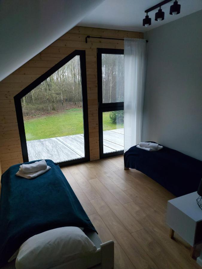 Dom Przy Lesie Vila Wielgie Exterior foto